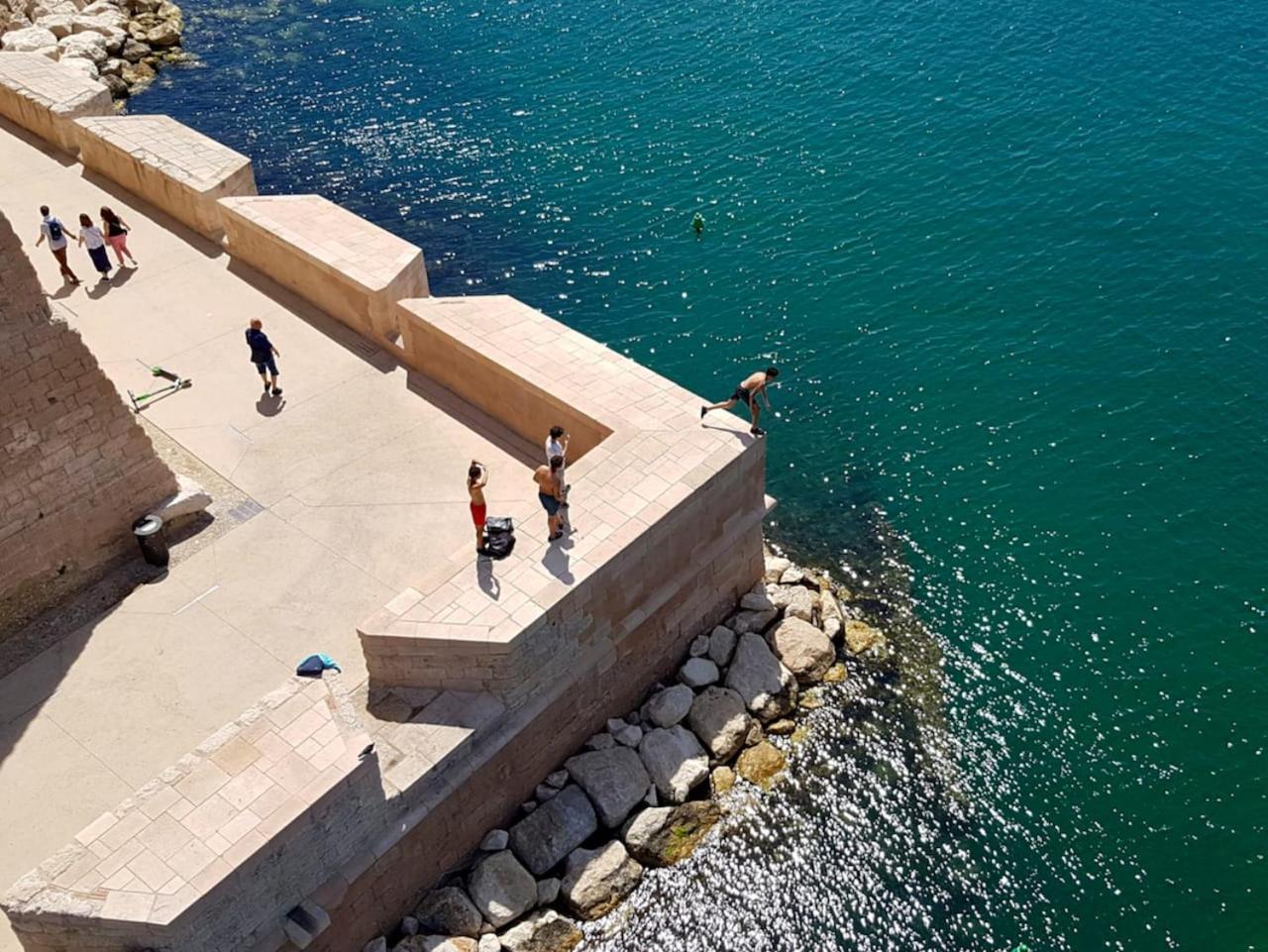 Vue Le Panoramique Vieux-port De Apartment